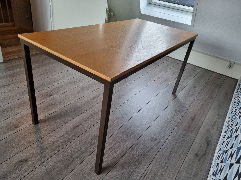 Kantoortafel, Kantine tafel 150x75cm, Huis en Inrichting, Bureaus, Ophalen, Overige typen, Gebruikt, 150 cm