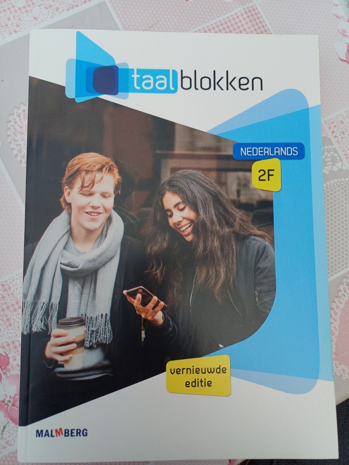leerwerkboek Nederlands 2F, Ophalen of Verzenden, Zo goed als nieuw, Sonja Alfring, Nederlands