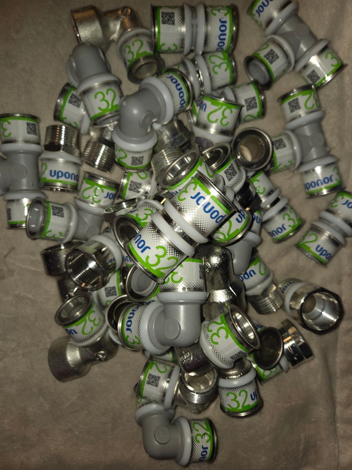 Uponor koppelingen diverse maten 340 koppelingen, Ophalen, Overige materialen, 6 meter of meer, Overige typen