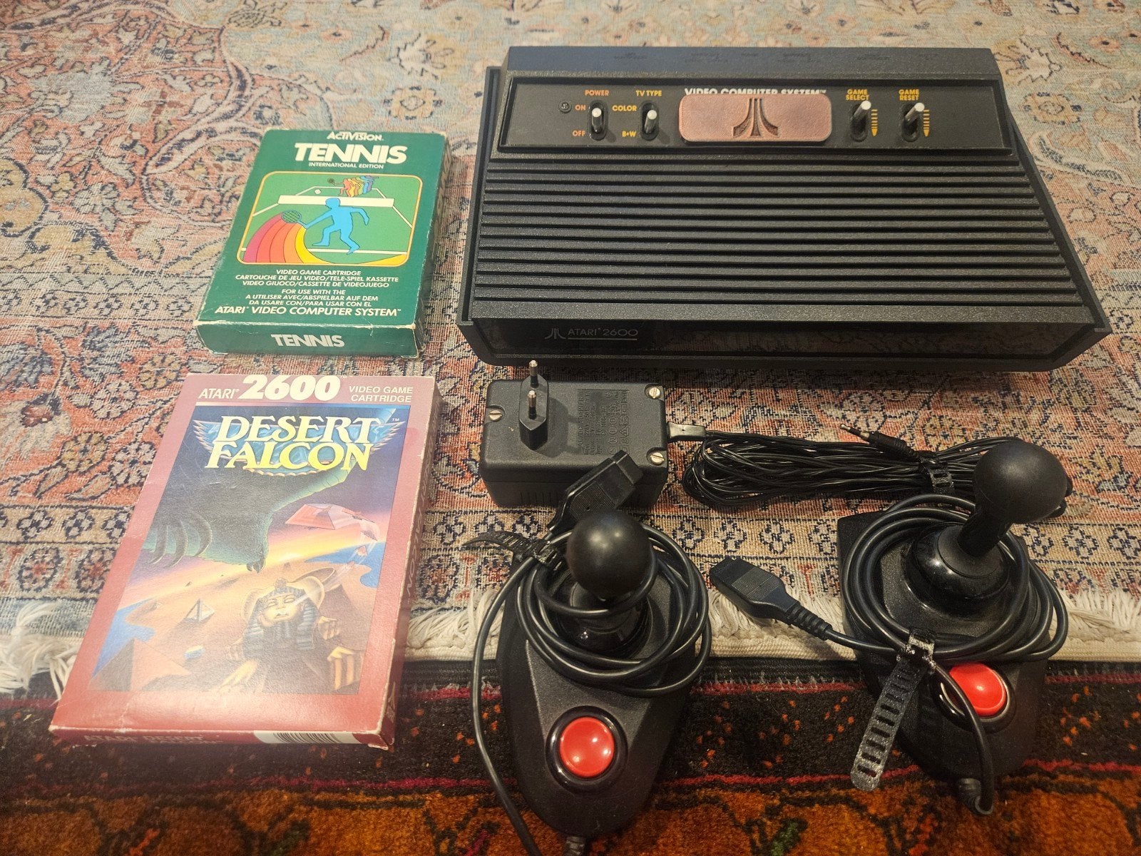 Atari 2600 Darth Vader Composite Mod + Games, Spelcomputers en Games, Spelcomputers | Atari, Ophalen of Verzenden