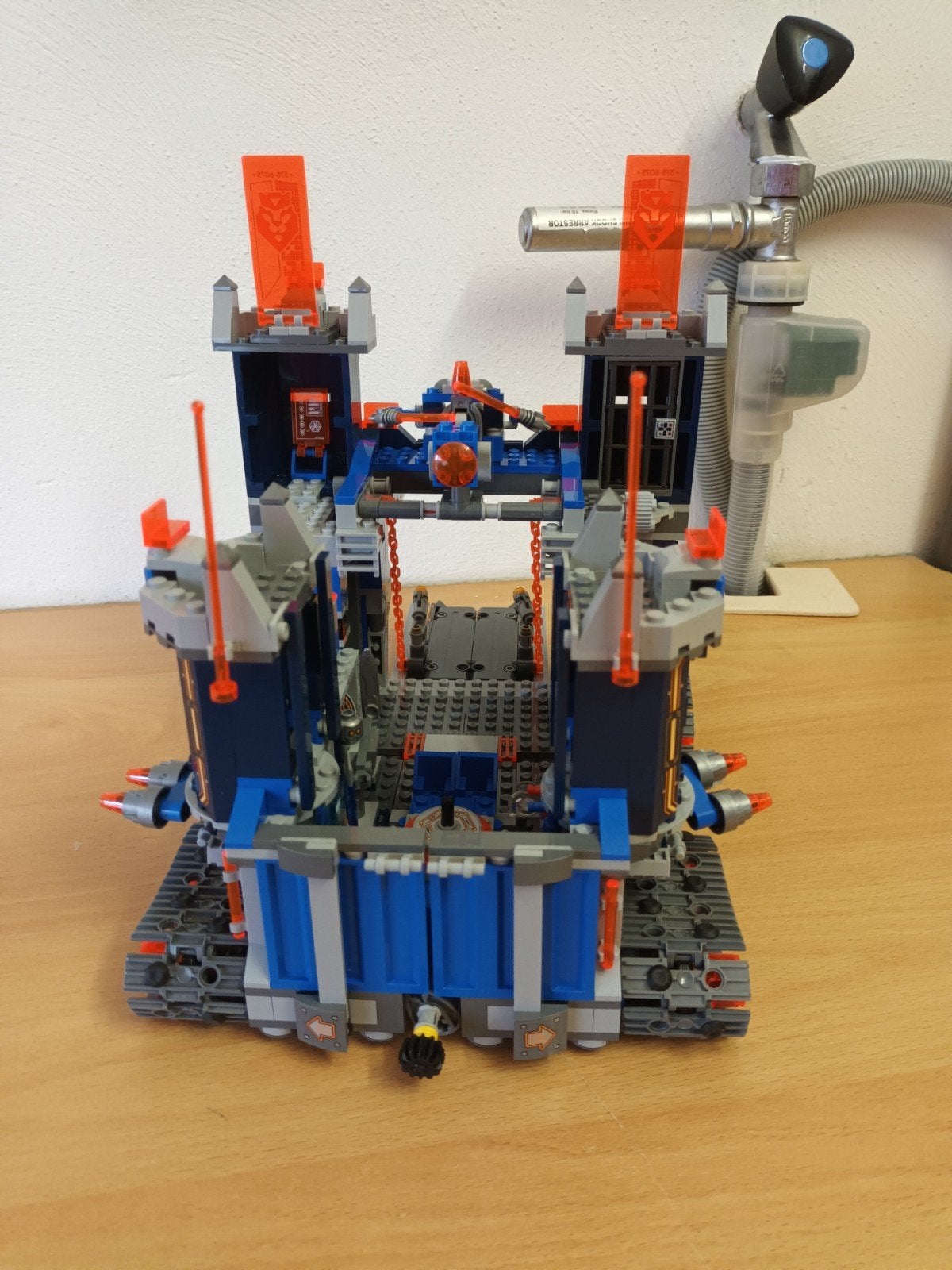 Lego 70317 nexo knights de fortrex, Ophalen of Verzenden, Zo goed als nieuw