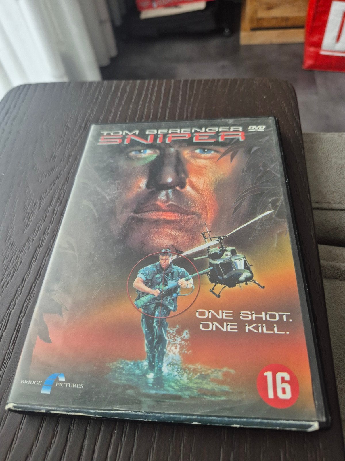 Sniper DVD - Actiethriller met Tom Berenger, Vanaf 16 jaar, Nederlands, Actiethriller, Ophalen of Verzenden