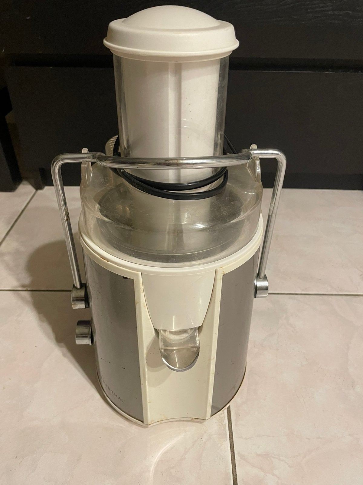 Herenthal Juicer, Ophalen of Verzenden, Zo goed als nieuw