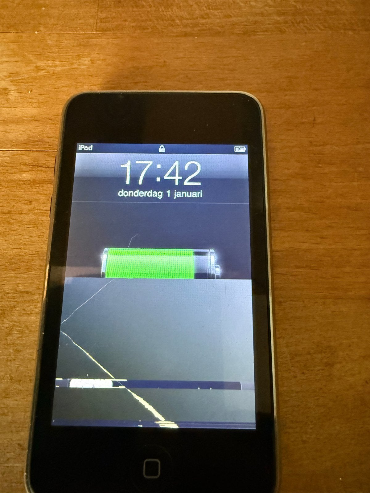 iPod Touch 8GB - Gebruikt met schermbarst, Verzenden, Niet werkend, Touch, 2 tot 10 GB