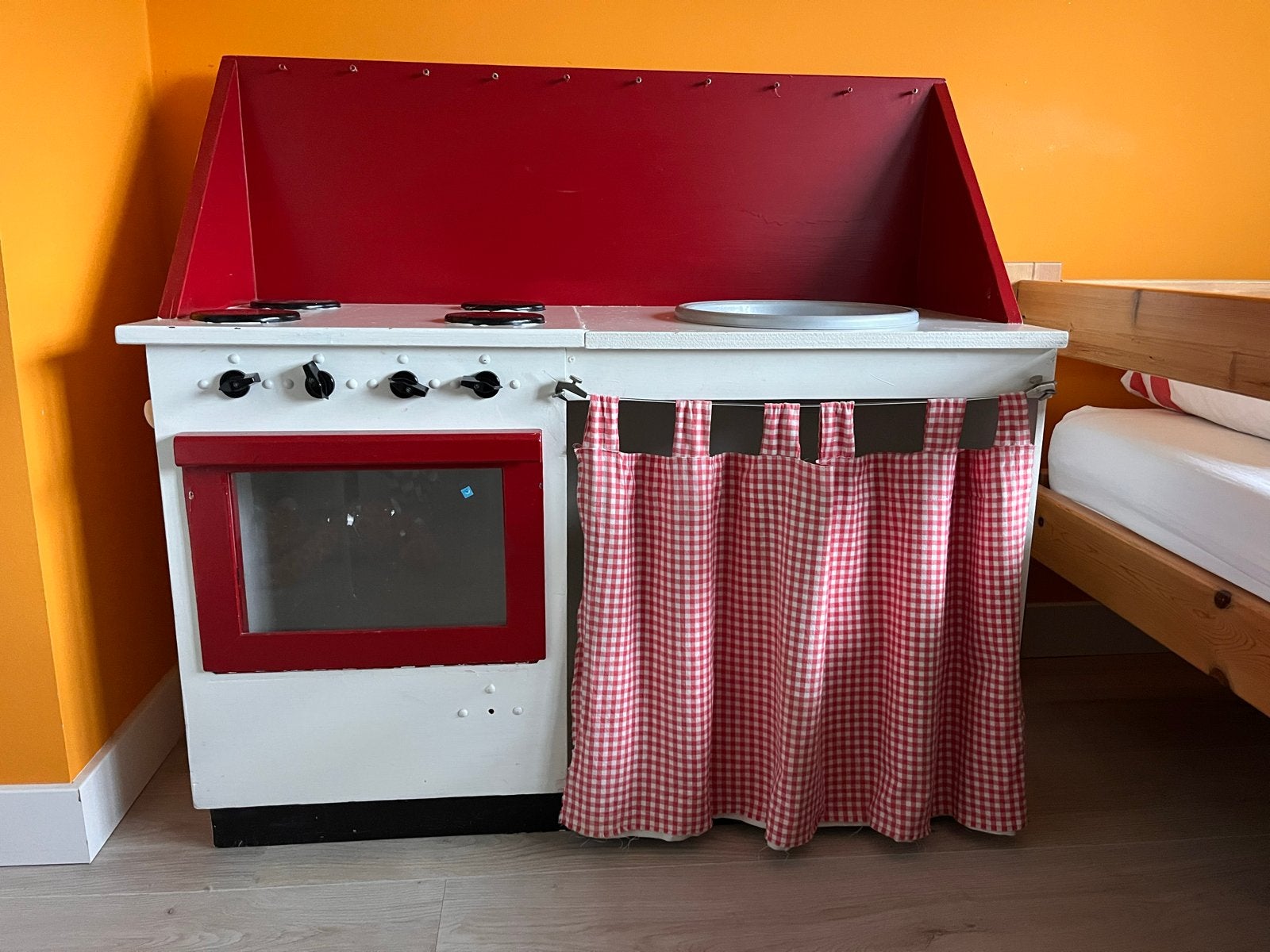 Zelfgemaakte Houten Speelkeuken met Accessoires, Ophalen, Gebruikt, Hout, Speelkeuken