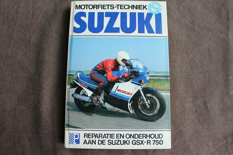 SUZUKI GSX R750 werkplaatsboek GSXR 750 1985 1986 gsxr750, Ophalen of Verzenden, Suzuki