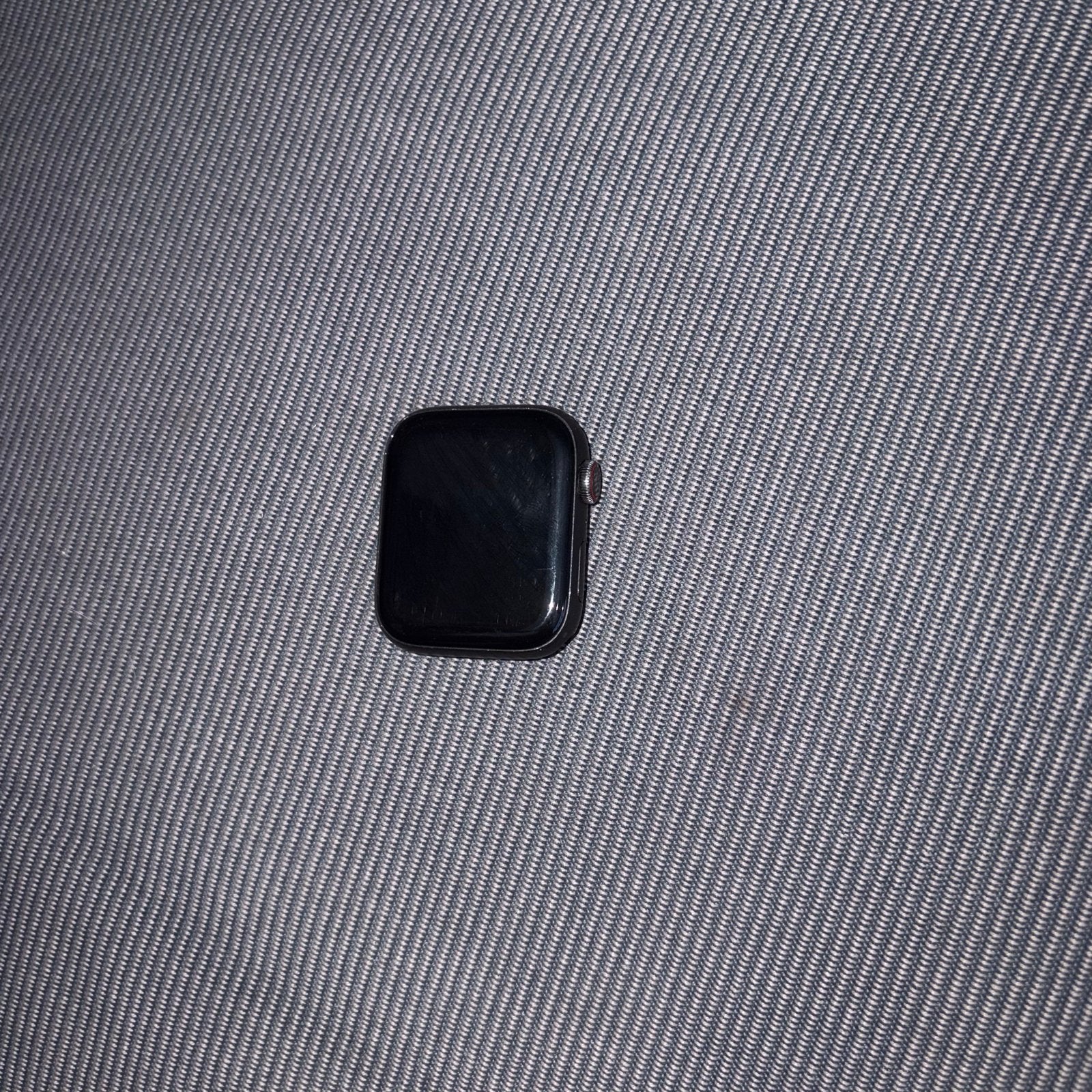 Apple Watch Series 5 Space Gray Aluminium 44mm, Sieraden, Tassen en Uiterlijk, Smartwatches, Afstand, Zwart, IOS, Ophalen of Verzenden