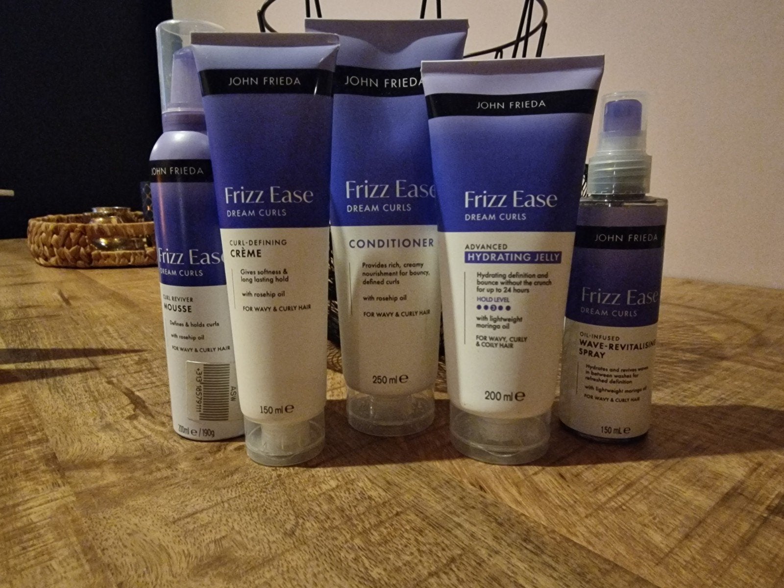 John Frieda Frizz Ease Dream Curls CG Methode pakket, Ophalen
