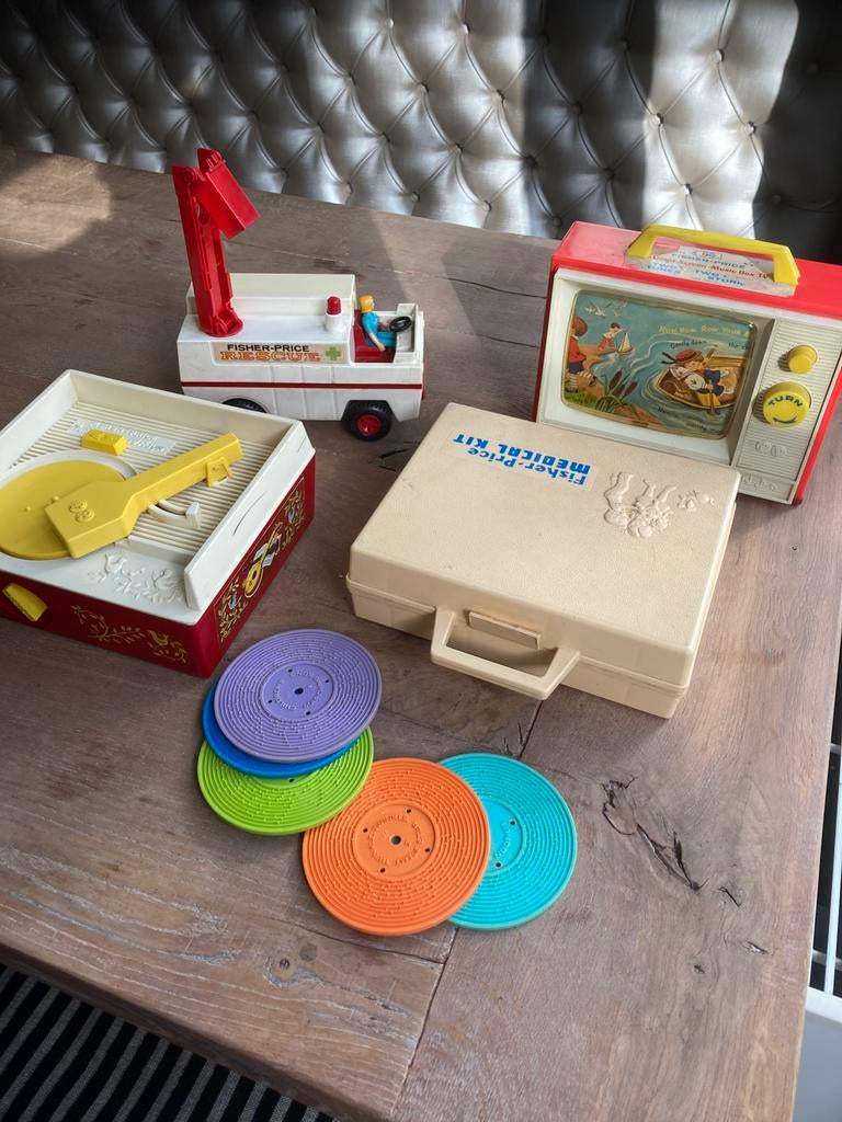 Fisher-Price dokterset, rescue, tv en platenspeler, Kinderen en Baby's, Speelgoed | Fisher-Price, Ophalen of Verzenden, Gebruikt