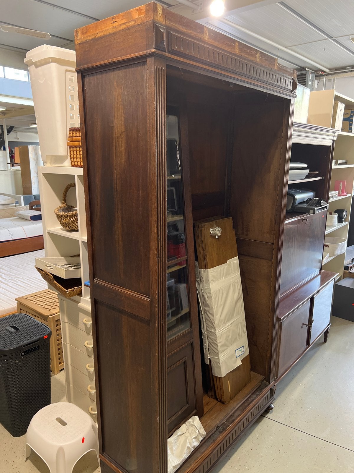 Vintage Kast - Opknapper (H210xB110xD40.5 cm), Ophalen