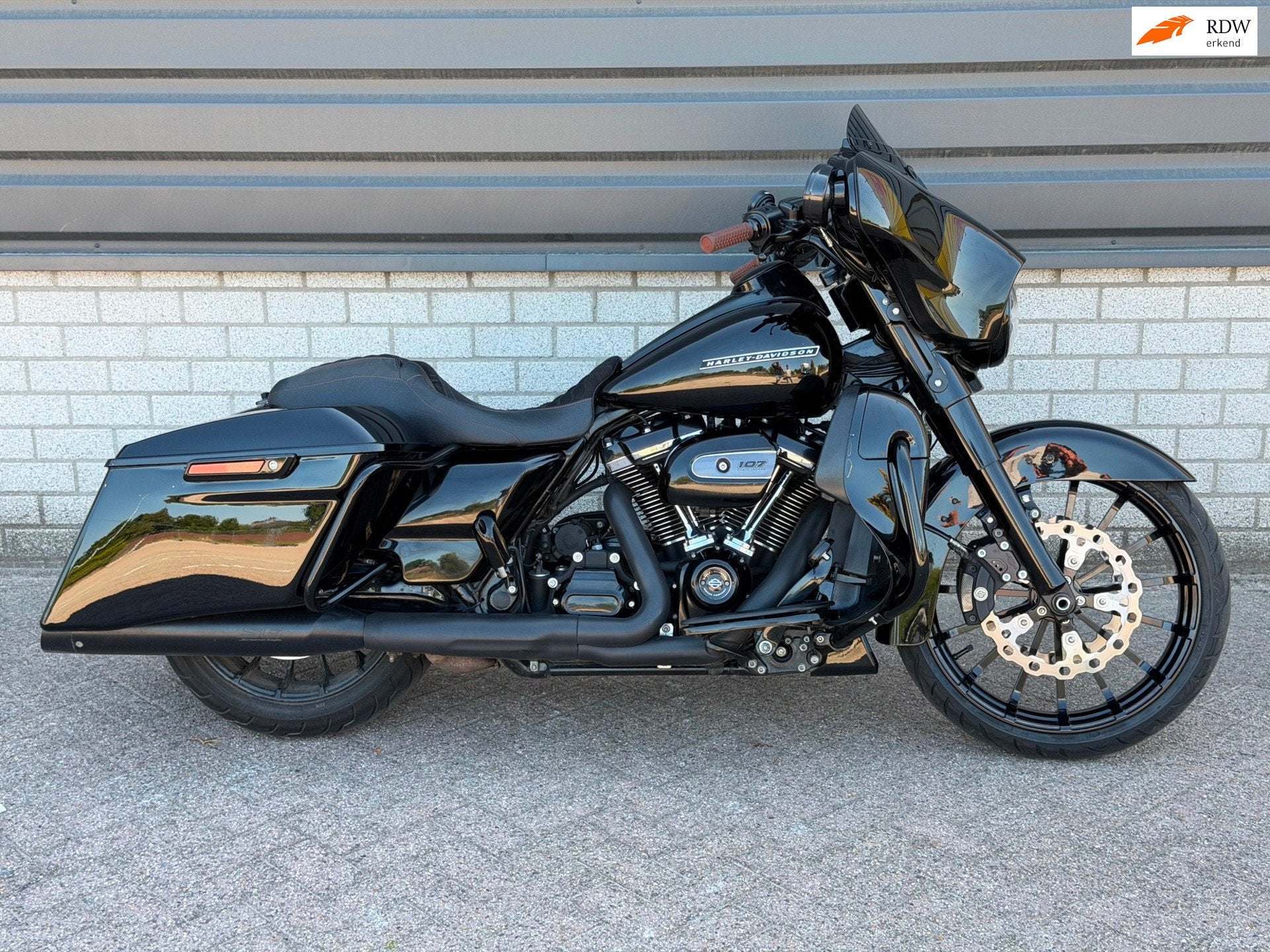 Harley Davidson FLHXS Street Glide special Black out 21inch, Meer dan 35 kW, Overig, 1750 cc, Sportuitlaat