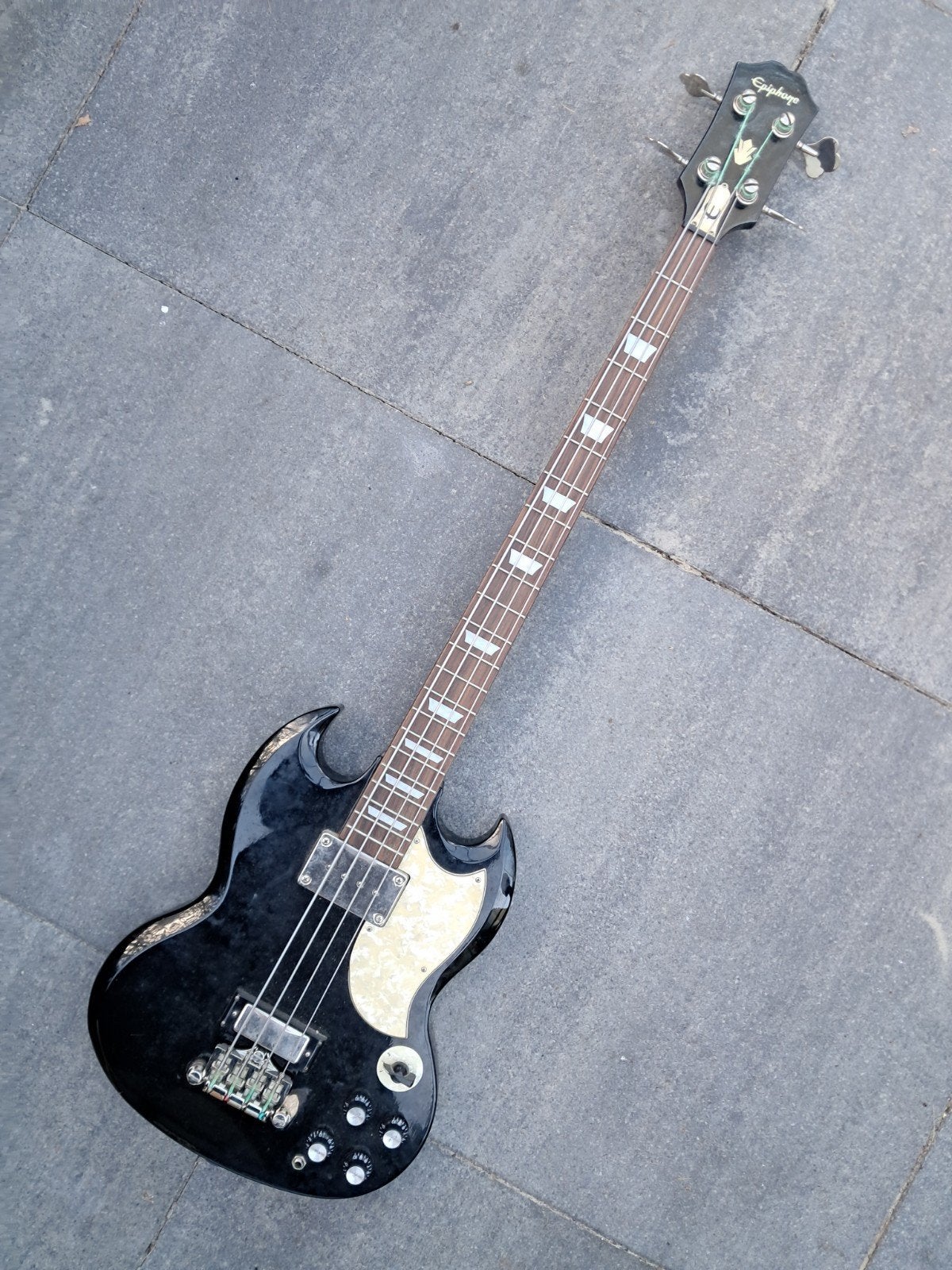 Epiphone Limited Edition EB-3 Custom Shop 2011, Ophalen of Verzenden, Gebruikt, Elektrisch