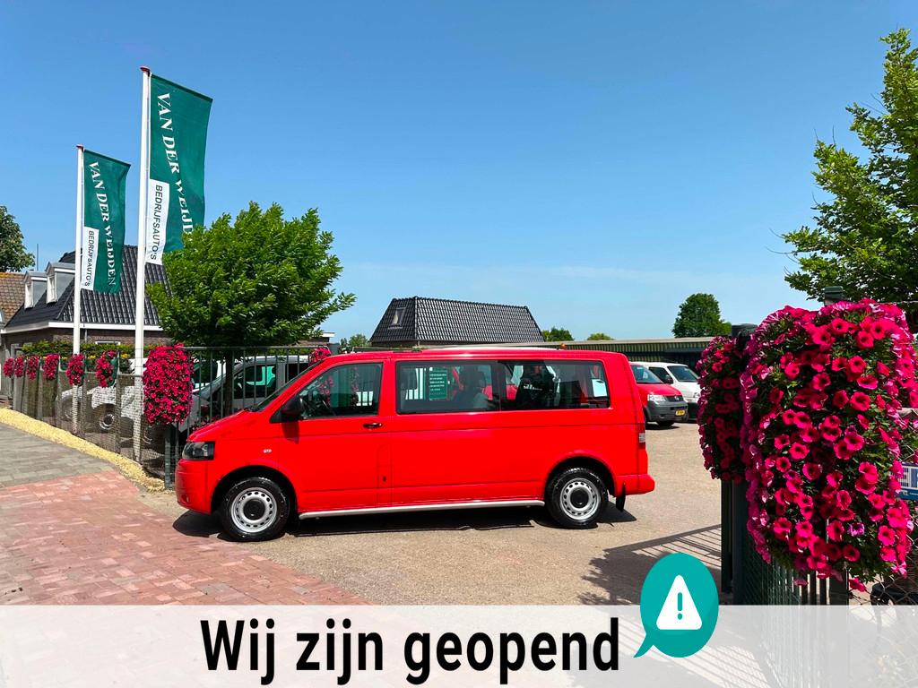 Volkswagen Transporter Kombi 2.0 TDI L2H1 9 Persoons AUTOMAA, Auto's, Volkswagen, Euro 5, Gebruikt, 8 stoelen, 241 €/maand
