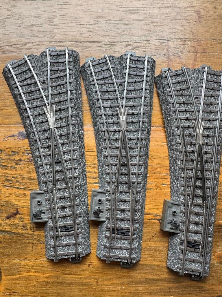 Märklin wissels 24611 (3 st), Hobby en Vrije tijd, Modeltreinen | H0, Wisselstroom, Rails, Ophalen of Verzenden, Zo goed als nieuw