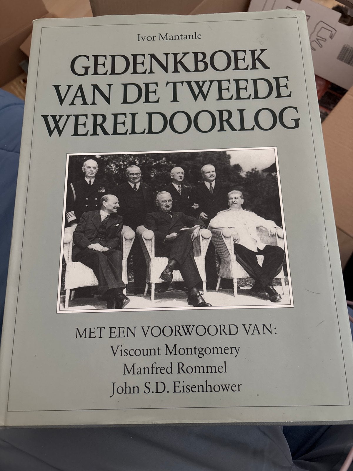 Gedenkboek van de Tweede Wereldoorlog - Ivor Mantanle, Ophalen of Verzenden, Tweede Wereldoorlog, Zo goed als nieuw, Algemeen