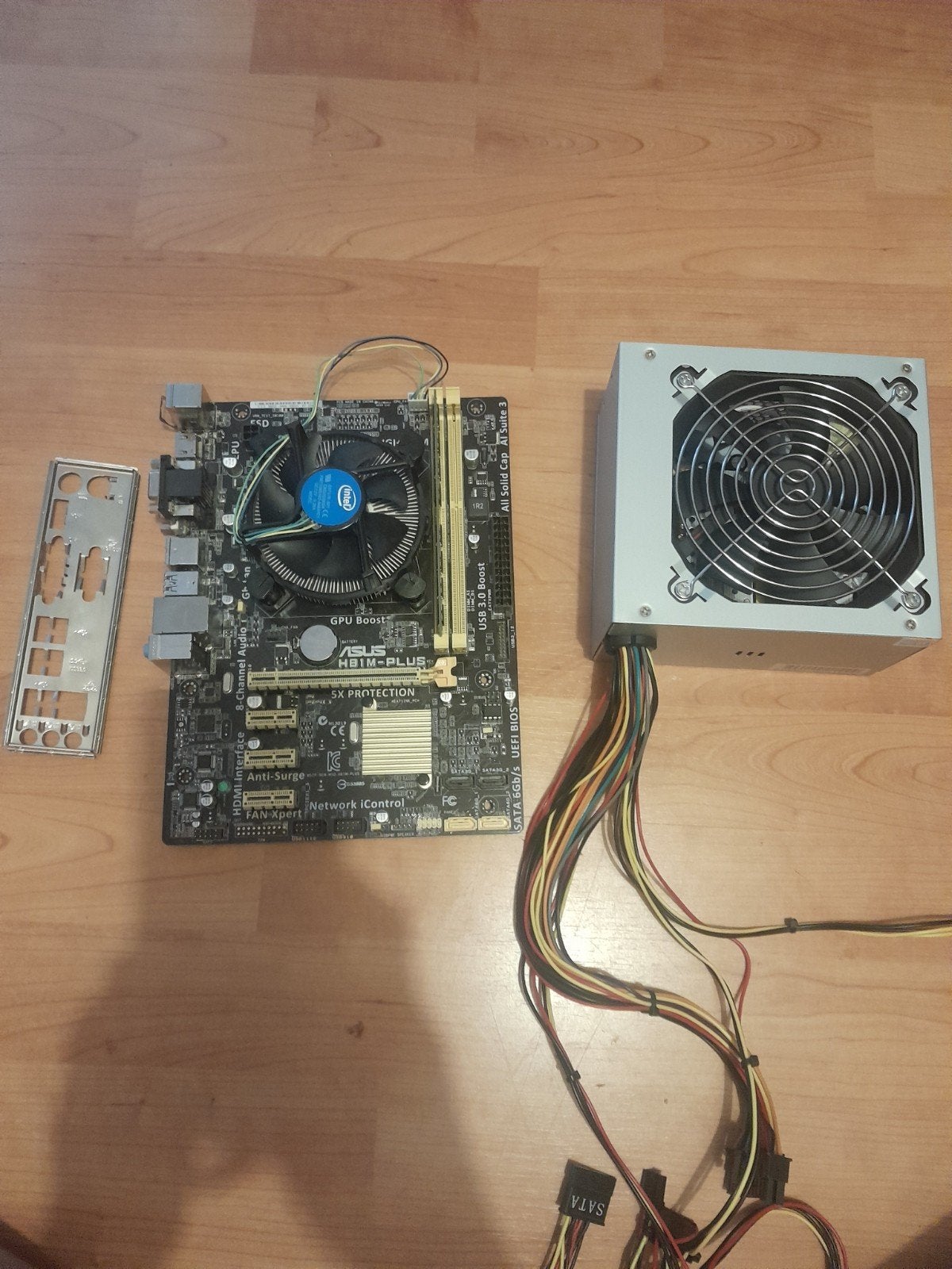 Mobo + Cpu + Ram + Cooler + Psu combo, Computers en Software, Moederborden, Ophalen, Gebruikt, DDR3, Micro-ATX