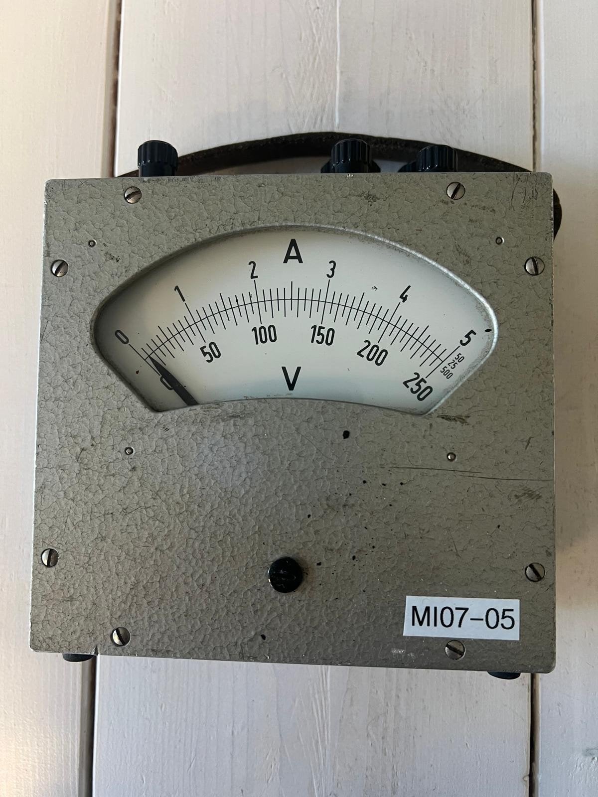 Vintage Voltmeter - Nauwkeurige Spanningsmeter, Ophalen of Verzenden, Gebruikt, Elektriciteit