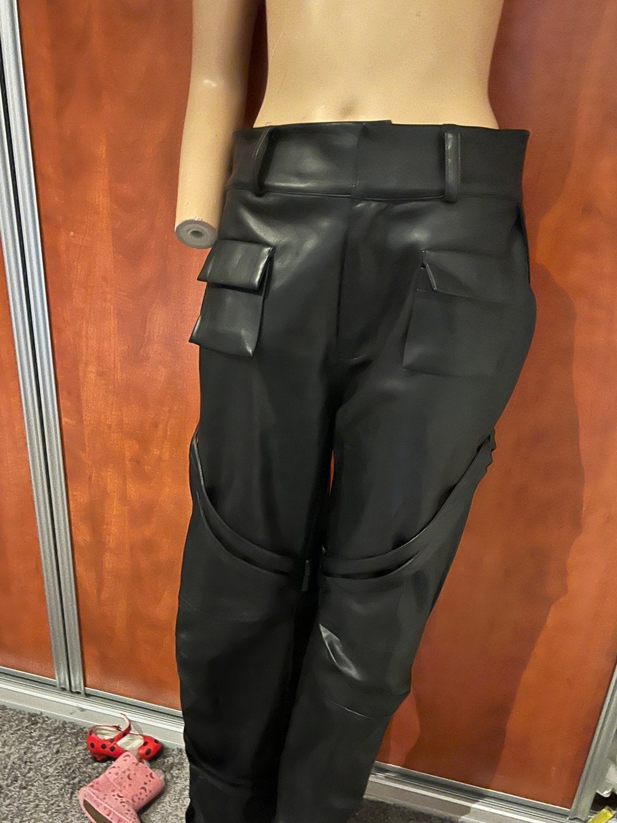 MANIERE DE VOIR carco broek 40 vegan leer nieuw origineel, Maat 38/40 (M), G, Zwart, B
