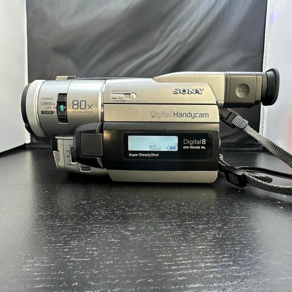 Sony Digital 8 Handycam DCR-TRV210E PAL - Zo goed als nieuw, B, S, Overige soorten, Ophalen of Verzenden