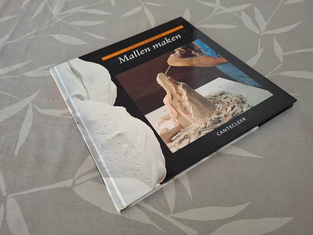MALLEN MAKEN – Joaquim Chavarria (Cursus Keramiek), Joaquim Chavarria, Ophalen of Verzenden, Zo goed als nieuw, Overige onderwerpen