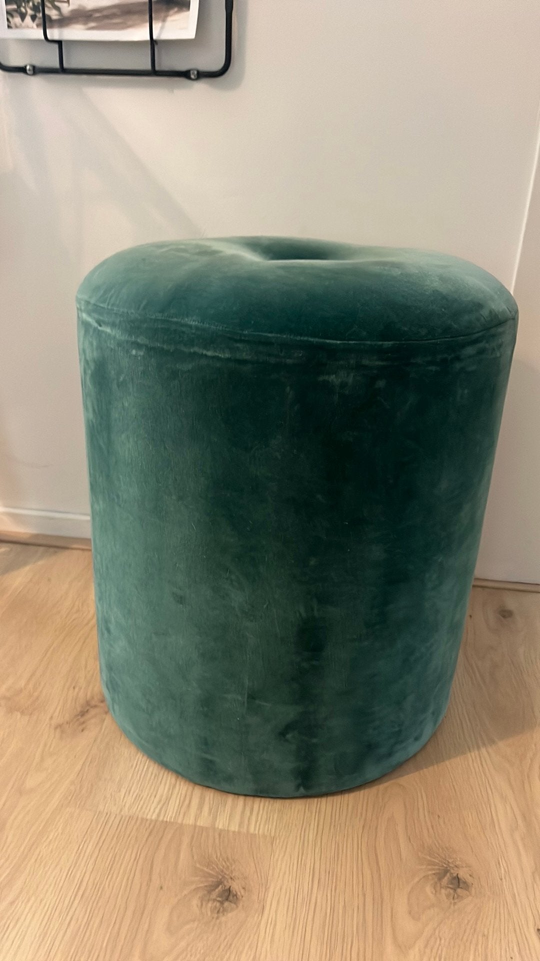 Groene fluwelen poef, Ophalen, Gebruikt, Rond, Minder dan 50 cm
