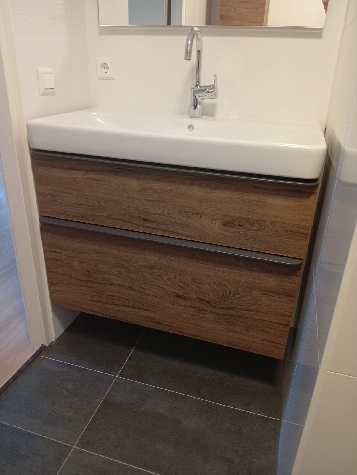 Geberit badkamer meubels en toilet fontein, Ophalen, 50 tot 100 cm, Zo goed als nieuw, Minder dan 100 cm