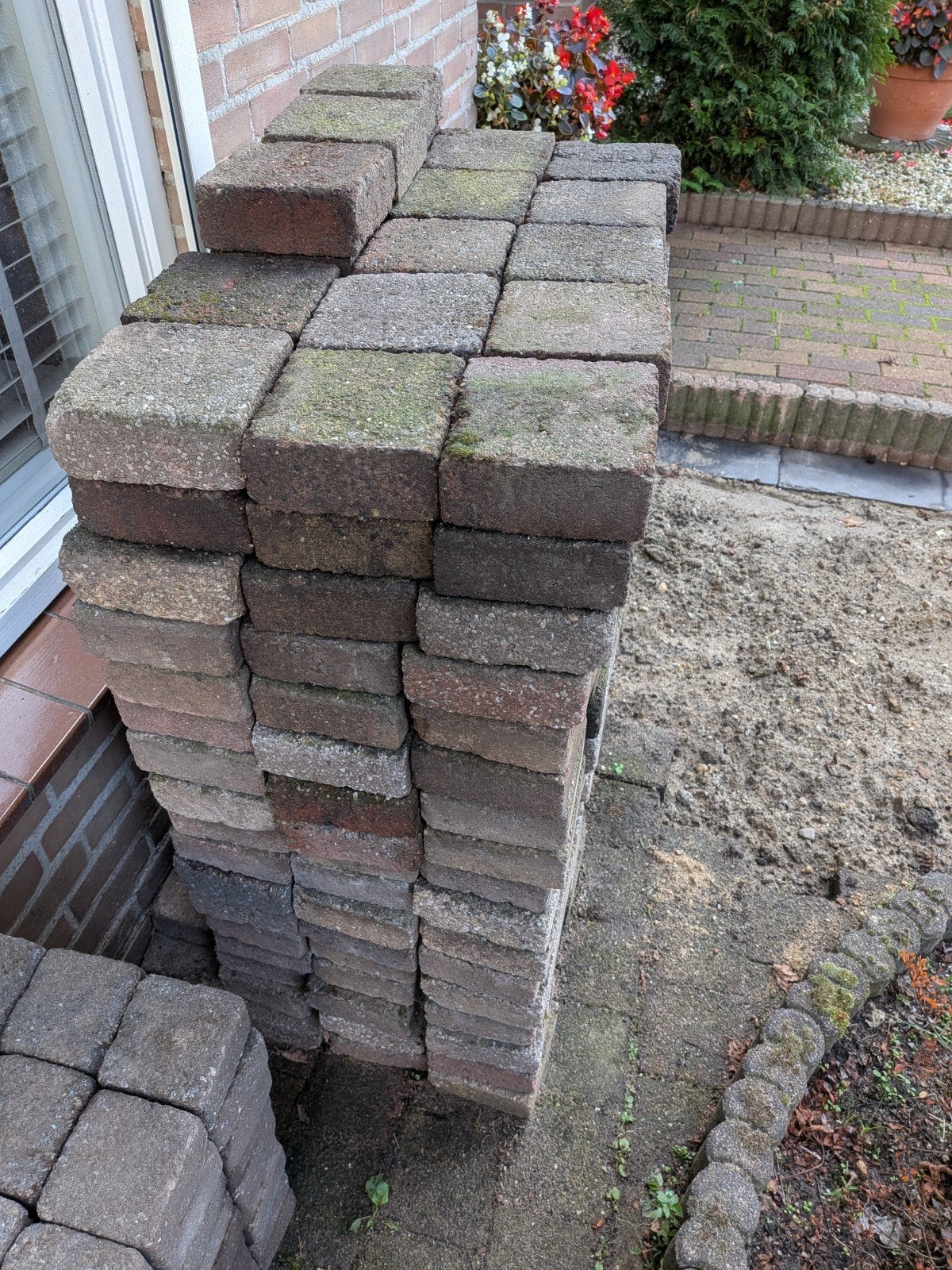 Partij klinkers/stenen 14x14x6 cm voor 10 m², Tuin en Terras, Ophalen, Gebruikt, Klinkers, 10 m² of meer