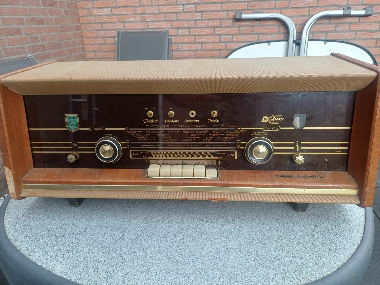 Vintage Philips Radio met Externe Speaker - Jaren '50, Ophalen, Gebruikt, Radio