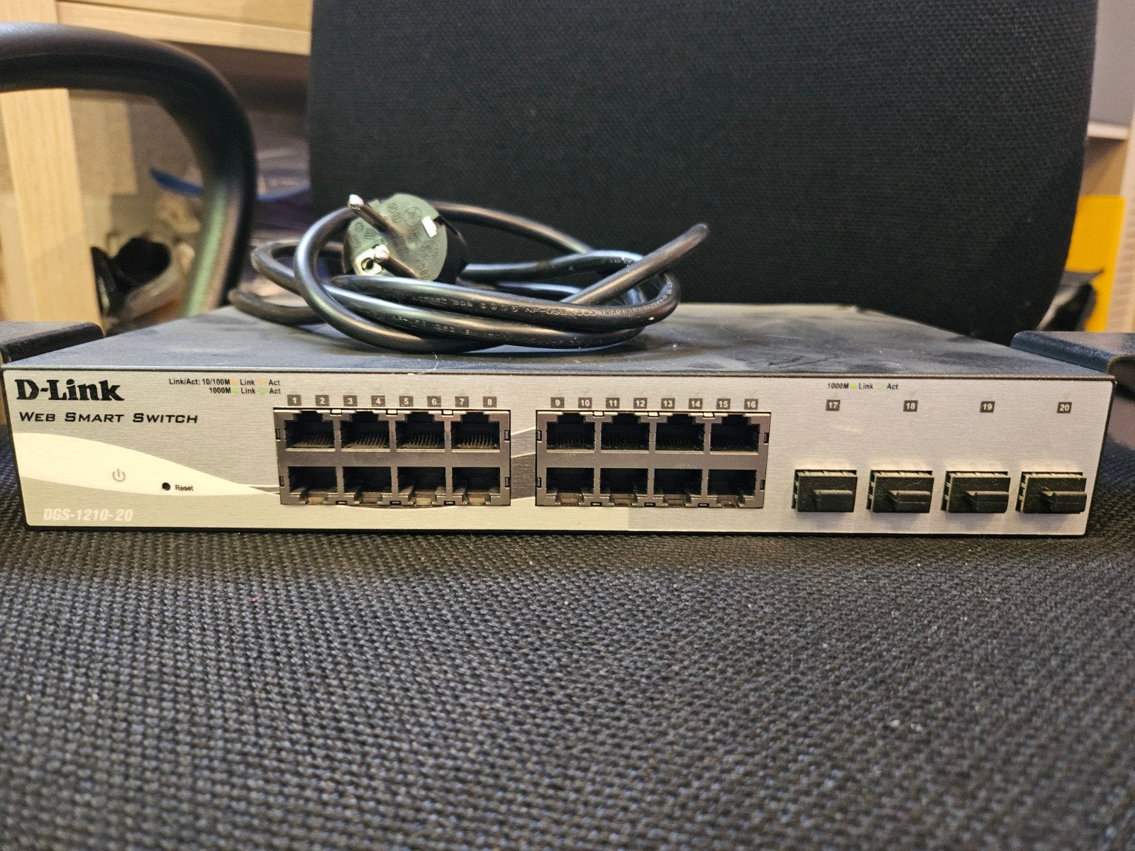 D-Link DGS-1210-20 Web Smart Switch, Ophalen, Gebruikt