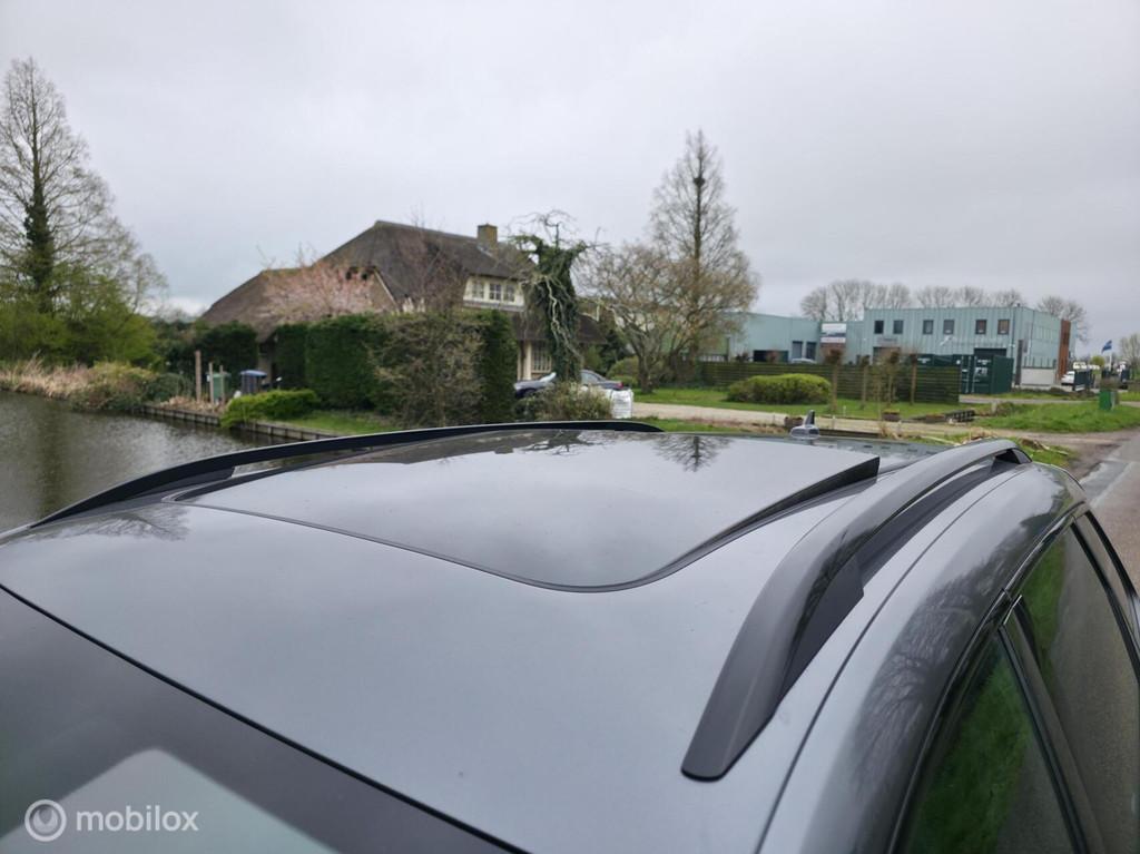 Skoda Karoq 1.5 TSI ACT Sportline / Pano / Alcantara / Navi, Auto's, Skoda, Zwart, 4 cilinders, 1317 kg, Karoq