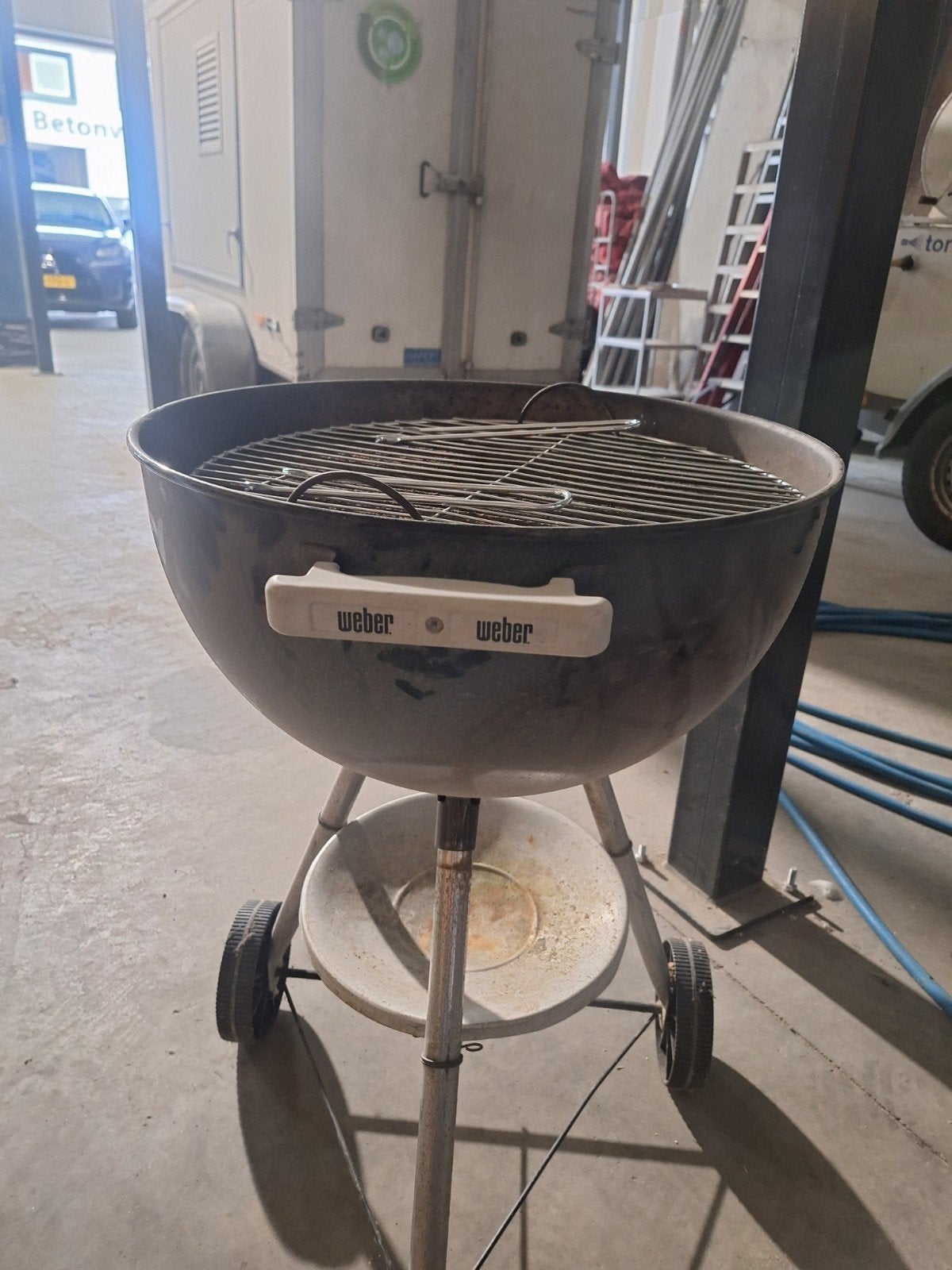 Weber BBQ compleet met extra rooster, Ophalen, Gebruikt, Weber