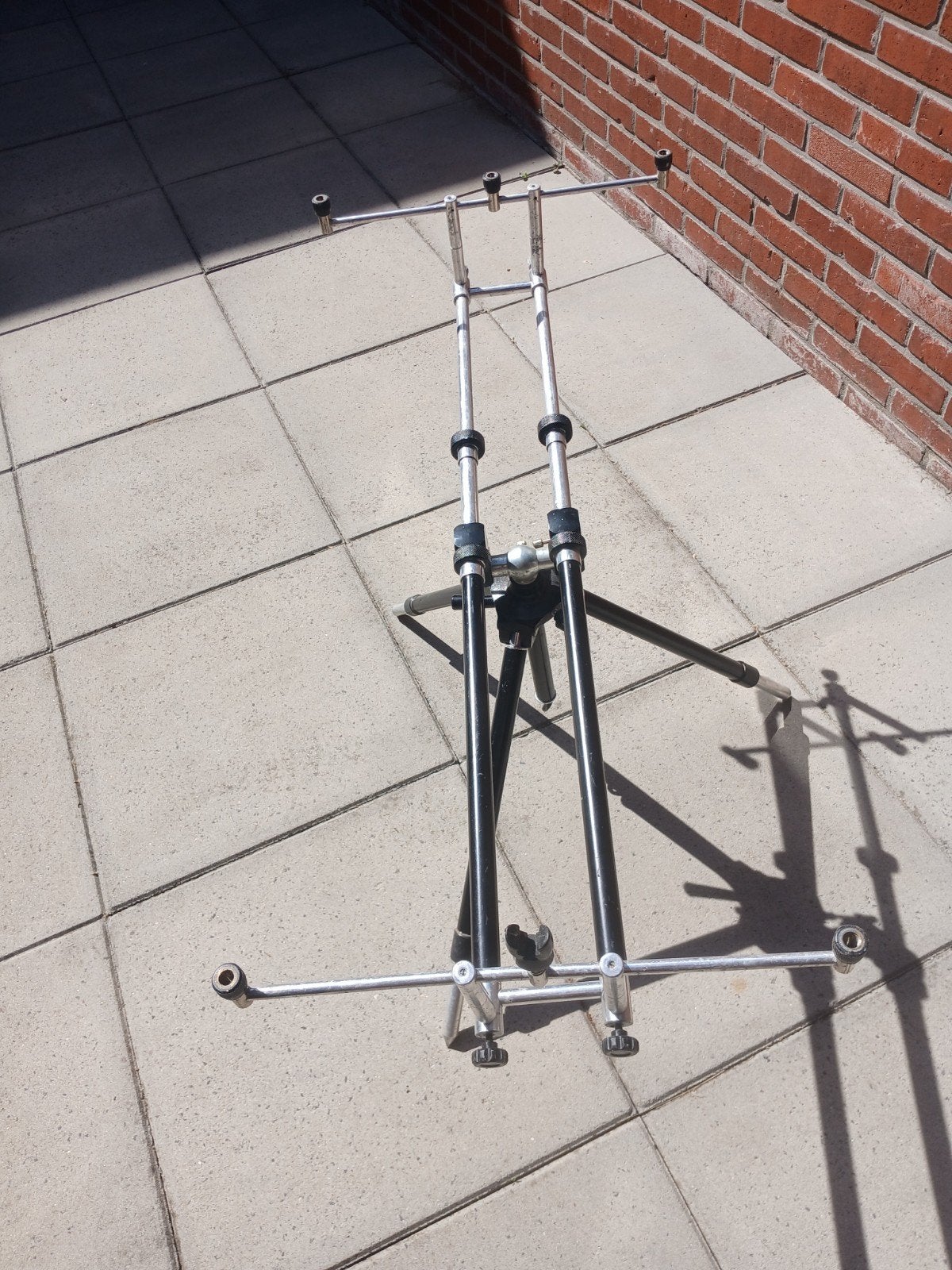 Te koop stevige Rod pod driepoot, Ophalen of Verzenden, Overige typen