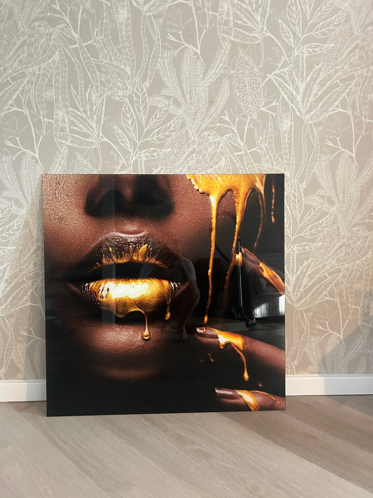 Glas schilderij, Ophalen