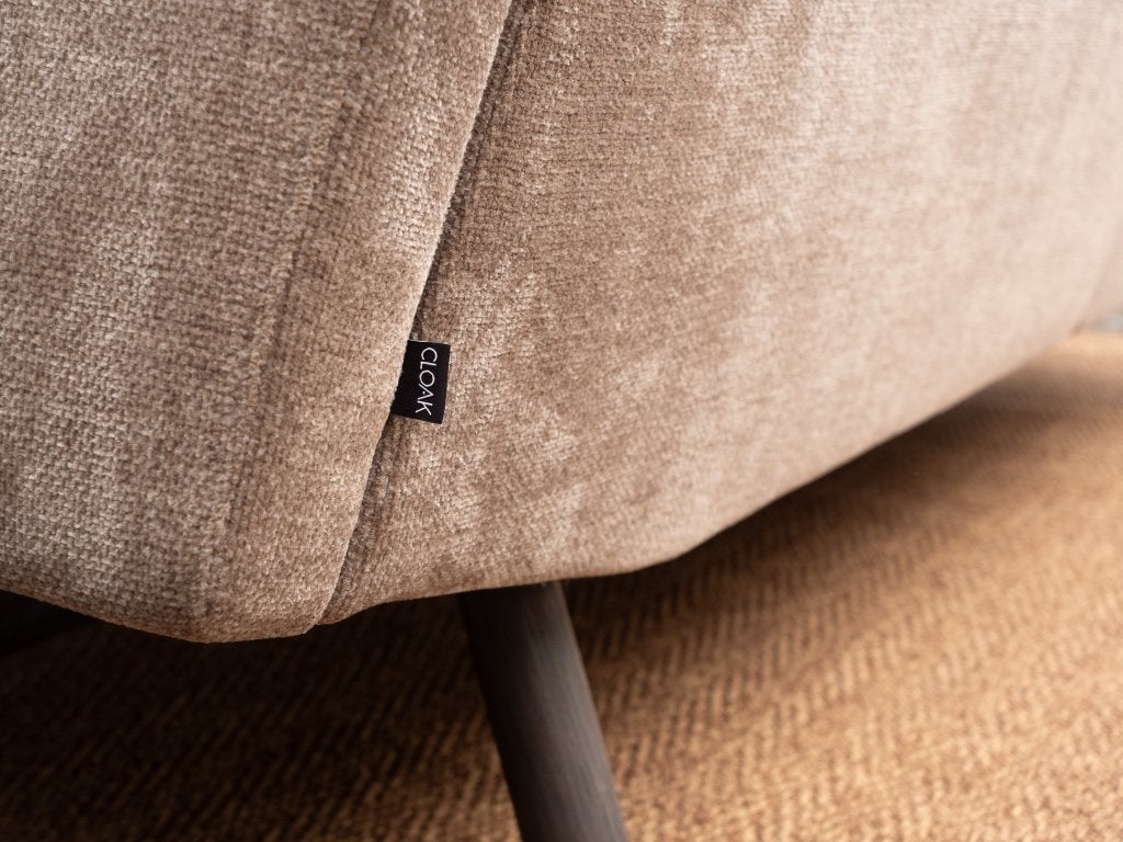 Havee Cloak Sky | 3 zits design bank en hocker | Beige, Randweg 18  4104 AC, Culemborg, Hout, Havee Meubelen B.V., Driepersoons