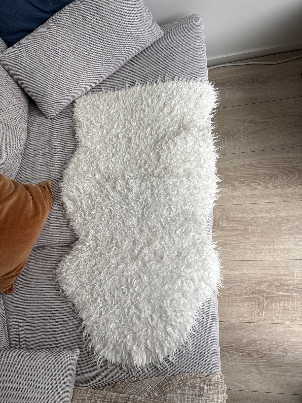 Zacht wit nep schapenvacht kleedje, Minder dan 50 cm, 50 tot 100 cm, Wit, Ophalen of Verzenden