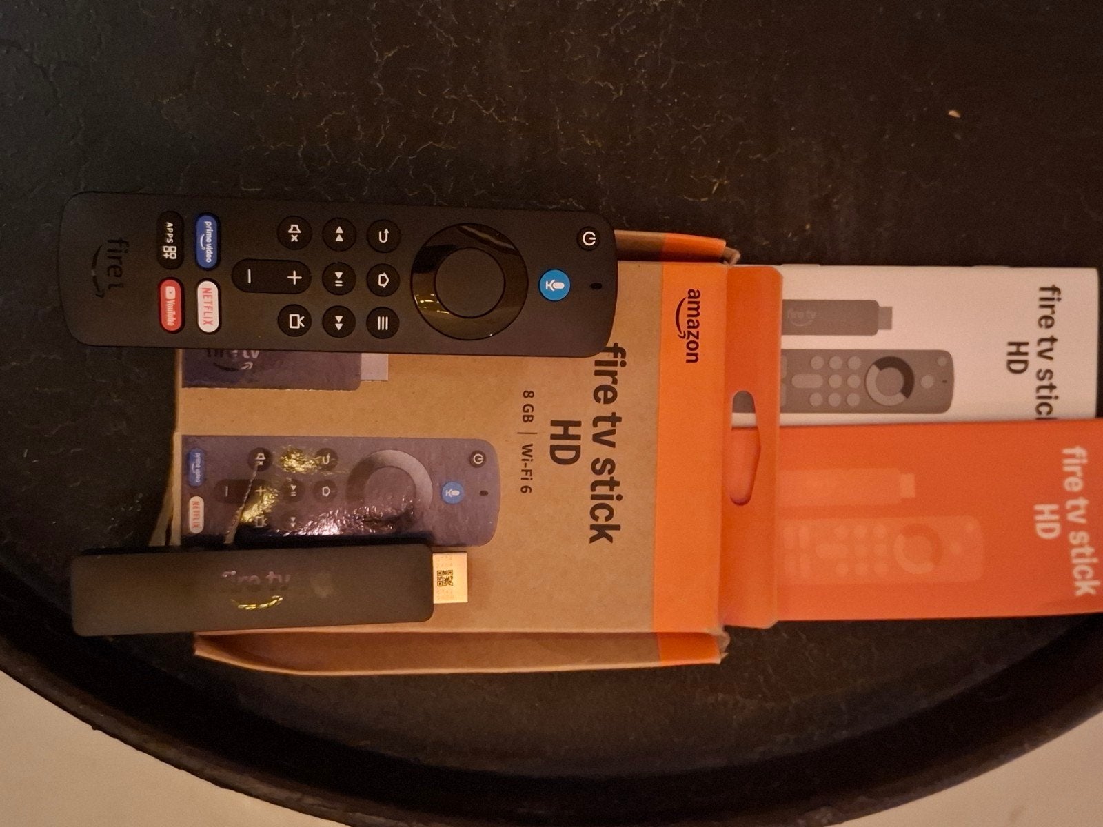 Amazon Fire TV Stick HD 8GB Wi-Fi 6 met afstandsbediening,, Ophalen of Verzenden, Zo goed als nieuw, HDMI, Minder dan 500 GB