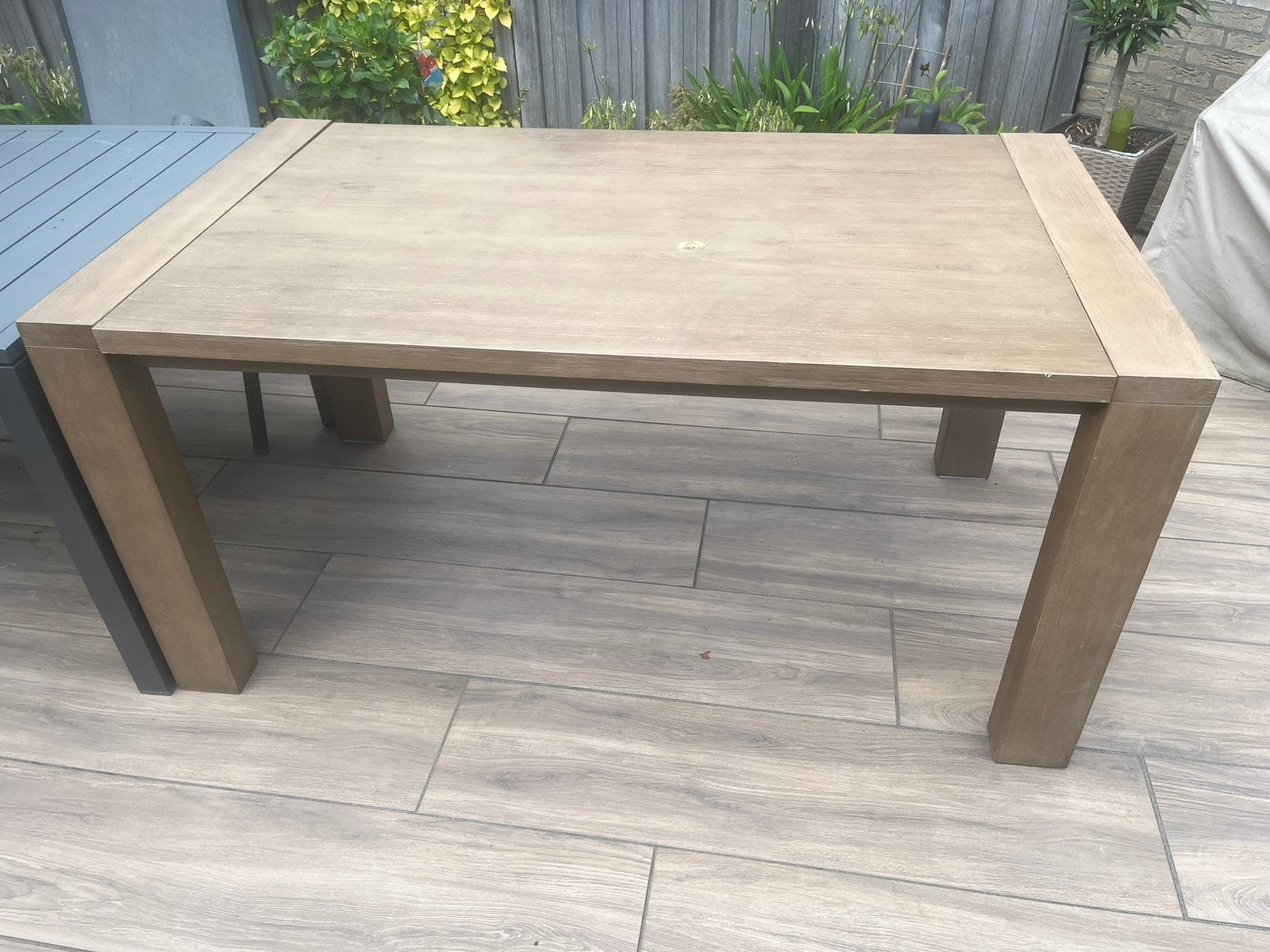 Acaciahouten Eettafel VALVOLA Pronto Wonen (160x90 cm), Ophalen, 50 tot 100 cm, Zo goed als nieuw, 150 tot 200 cm