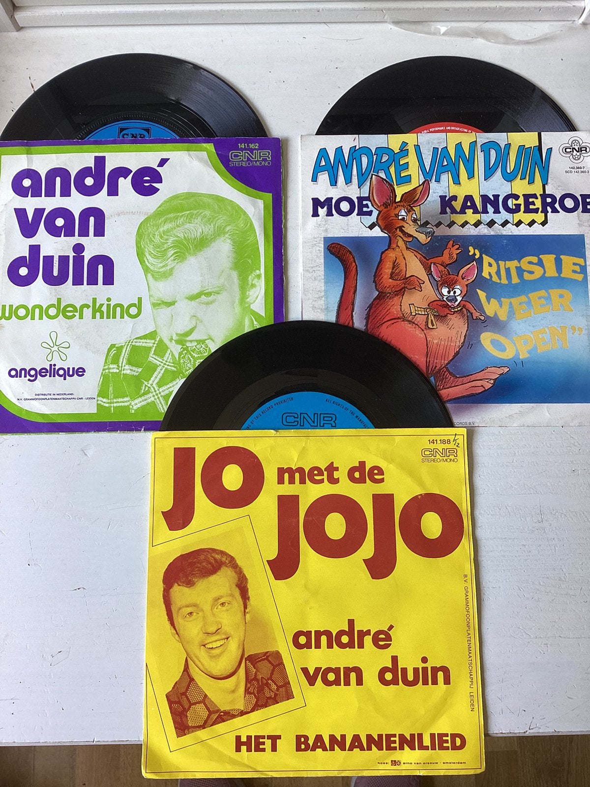 Items Andre van Duin, Verzenden