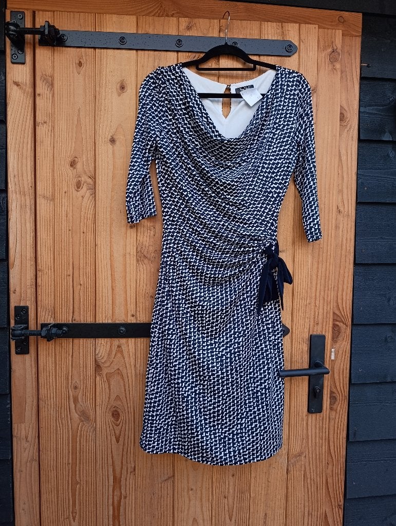 Nette jurk Vera Mont maat 38, wit/blauw, Kleding | Dames, Maat 38/40 (M), Blauw, Ophalen of Verzenden, Zo goed als nieuw