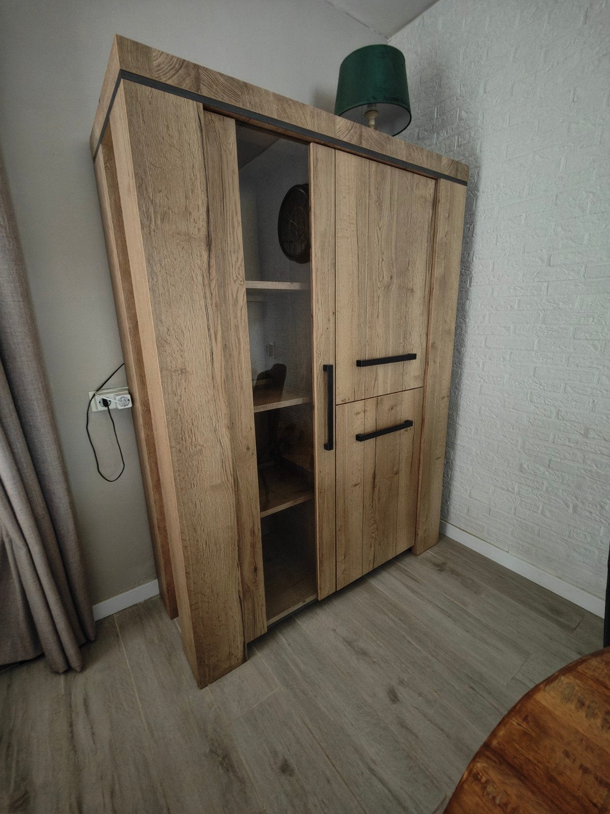 Industriële Vitrinekast Sanders Wonen Camilla Lamulux ZGAN, Huis en Inrichting, Ophalen, 200 cm of meer, 25 tot 50 cm, Glas