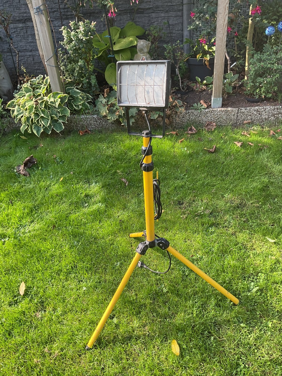 Bouwlamp met statief - Halogeen (lamp te vervangen), Ophalen, Gebruikt, Met statief, Lamp met armatuur