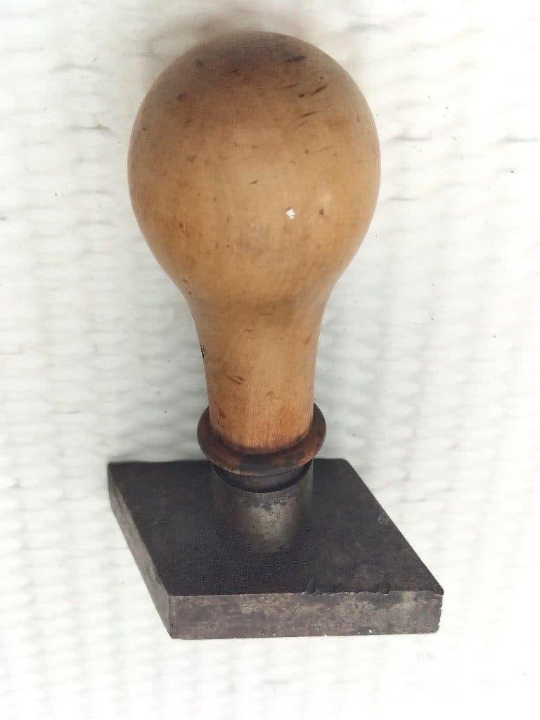 Kaas / boter stempel messing / ijzer -Afgekeurd Harlingen II, Ophalen of Verzenden
