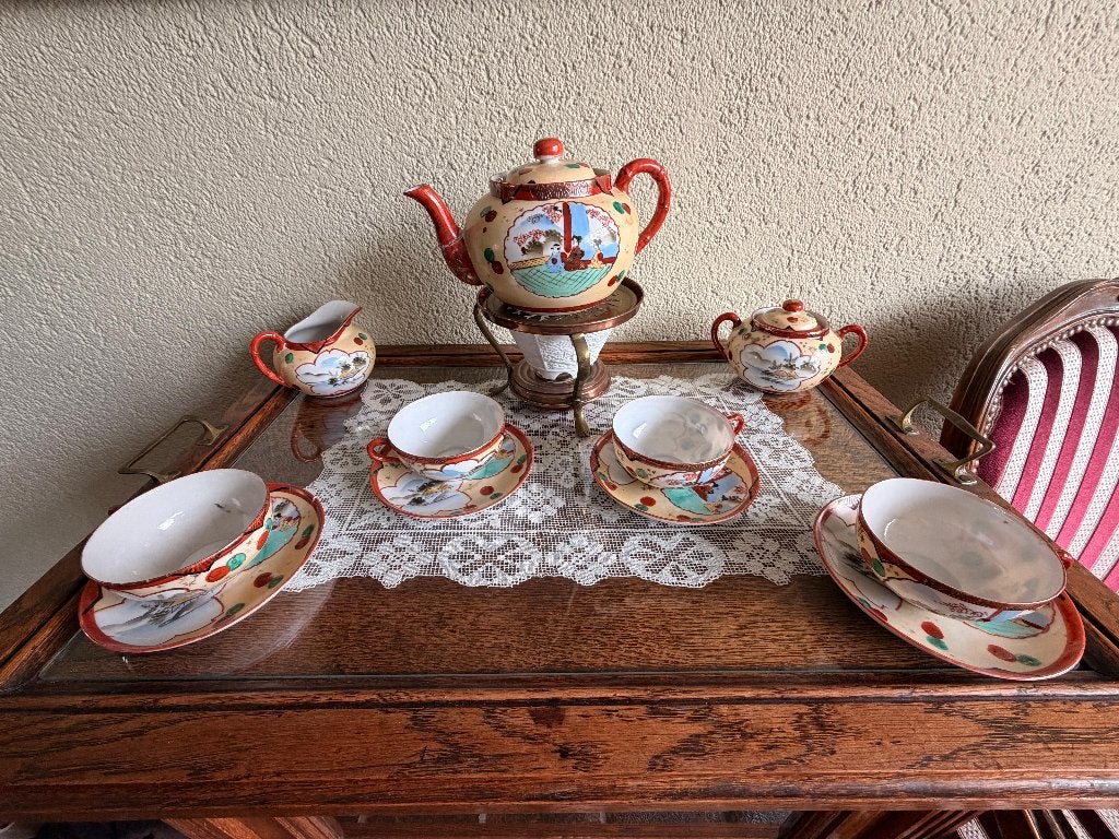 Vintage Japans theeservies, Ophalen