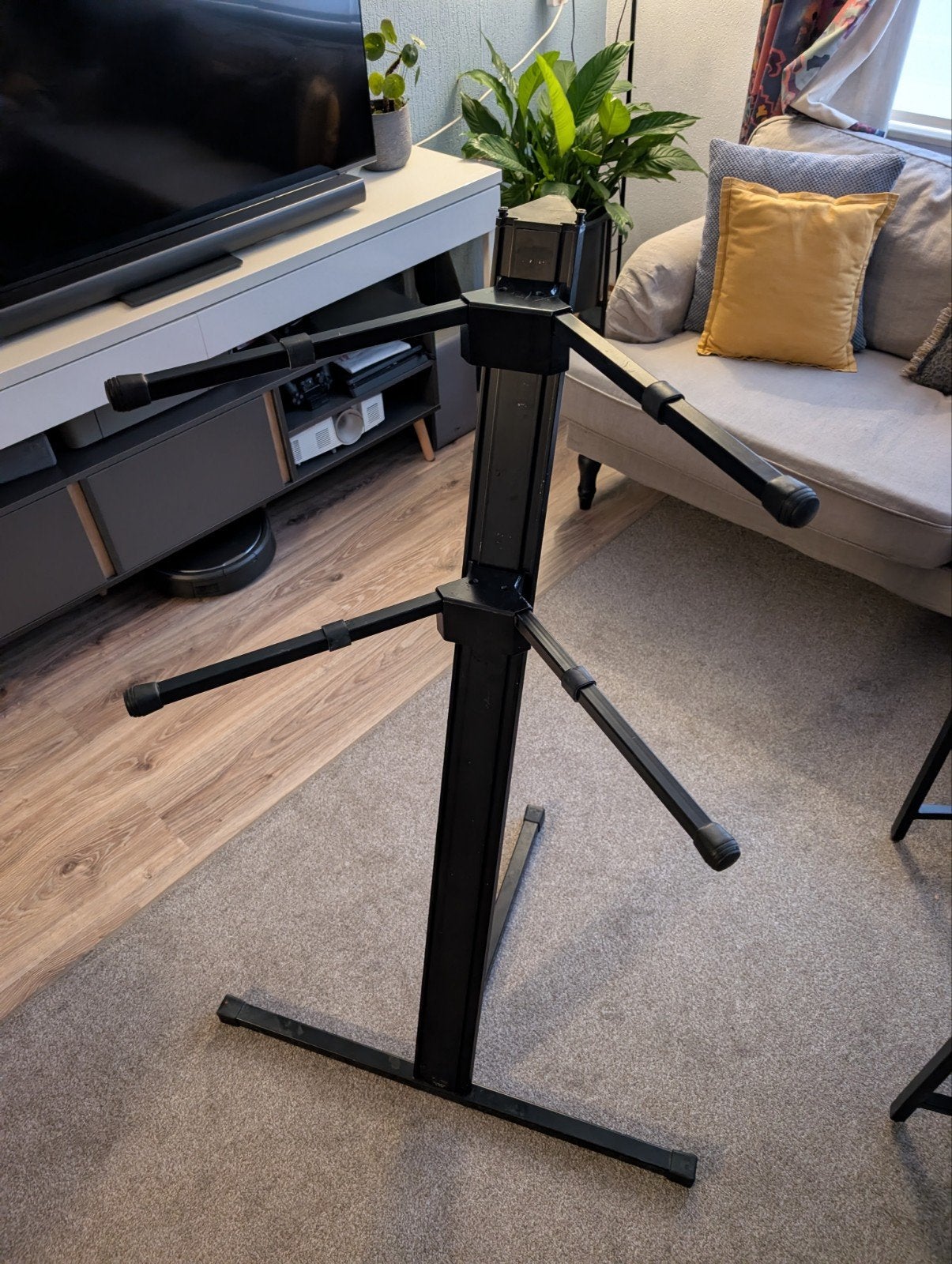 Keyboard multistandaard - 114cm hoog, 45cm diep, 77cm breed, Muziek en Instrumenten, Ophalen, Gebruikt, Instrumentstandaard, Keyboard of Synthesizer