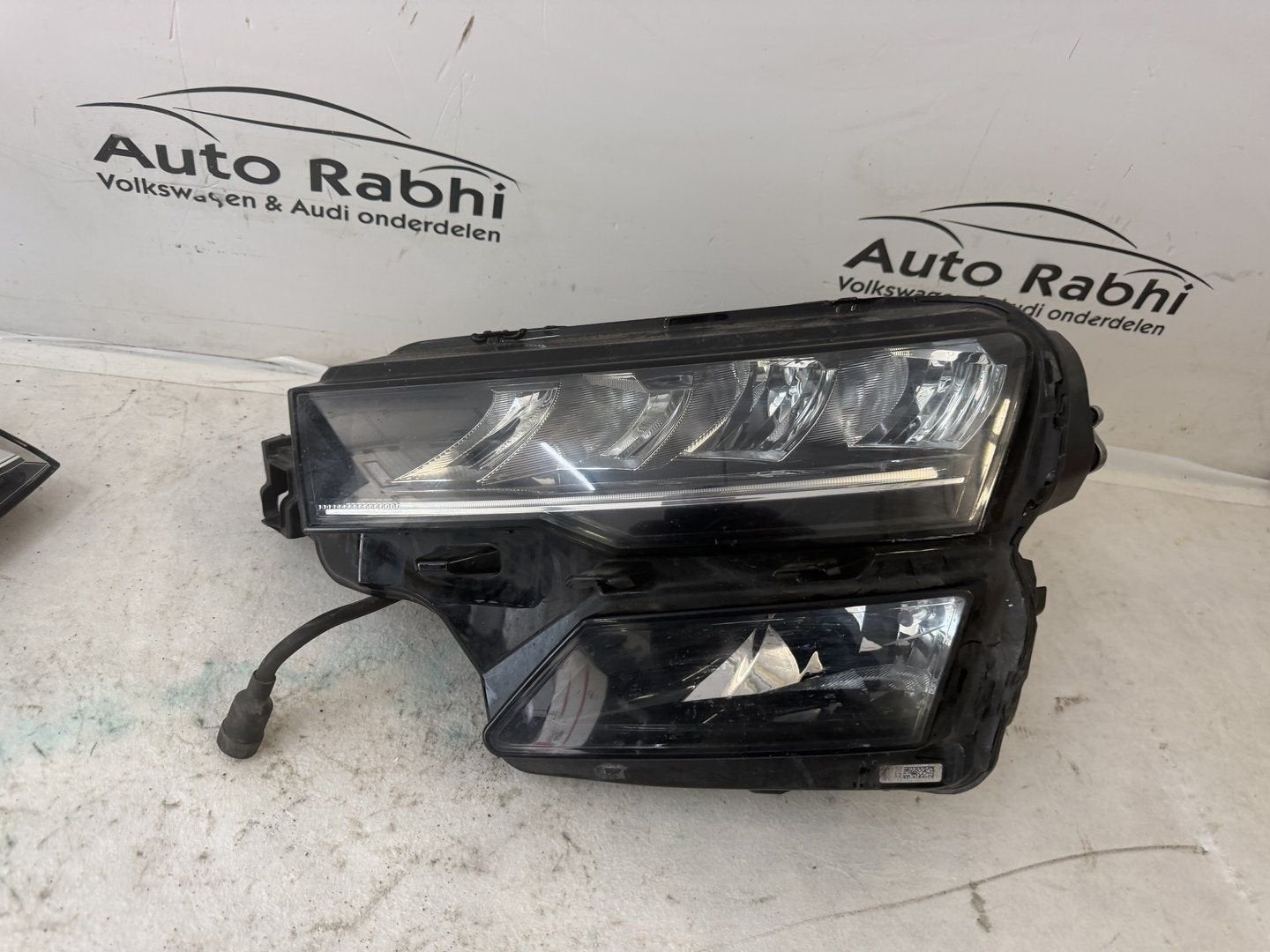 Skoda Karoq koplamp links LED 57B941009, Gebruikt, -, -, Ophalen of Verzenden