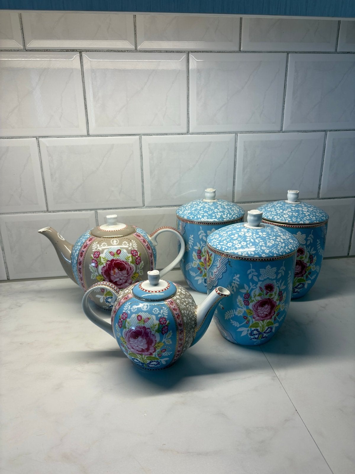 Pip Studio servies: theepotten en voorraadpotten, Pip Studio, Ophalen of Verzenden, Zo goed als nieuw, Porselein