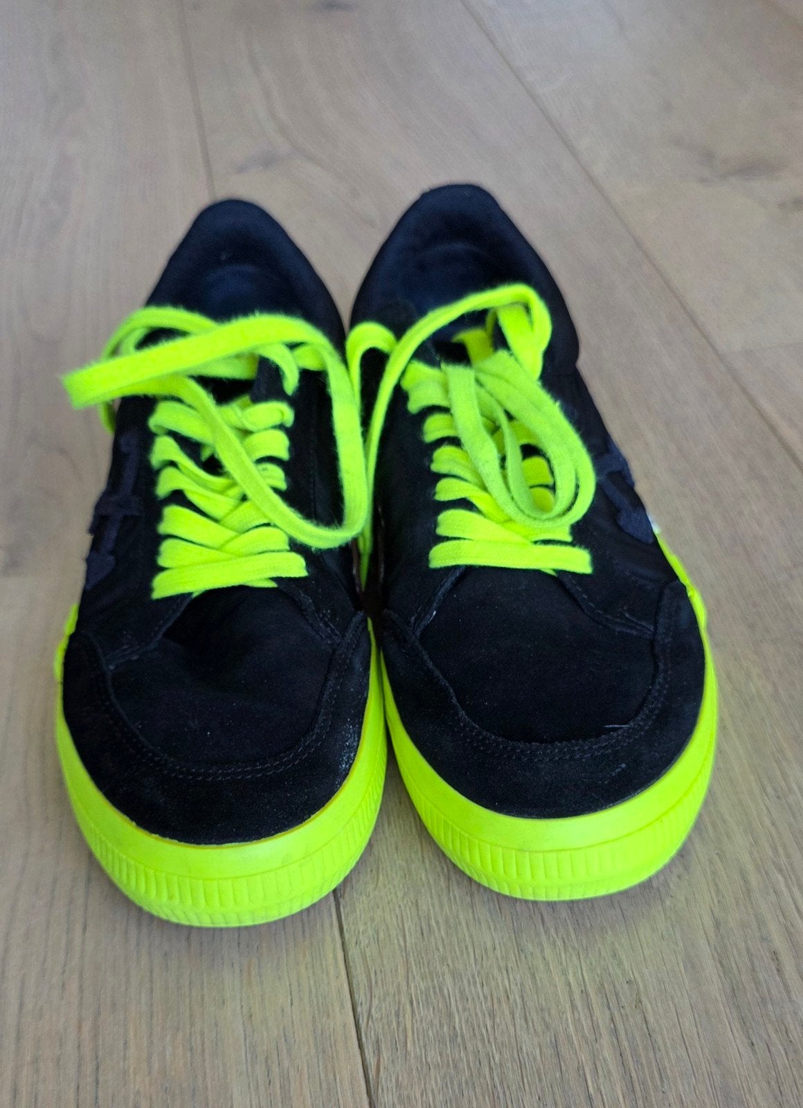 Off-White Vulcanized Canvas Low Sneakers Zwart Groen, Off-White, Zwart, Ophalen of Verzenden, Sneakers of Gympen