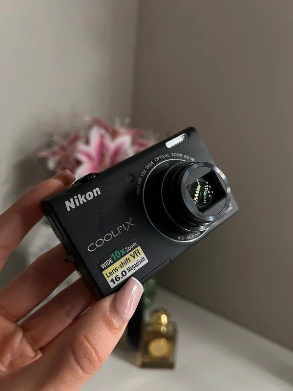 Nikon Coolpix S6200 digital cam compleet (with pictures), Audio, Tv en Foto, Fotocamera's Digitaal, Ophalen of Verzenden, Zo goed als nieuw