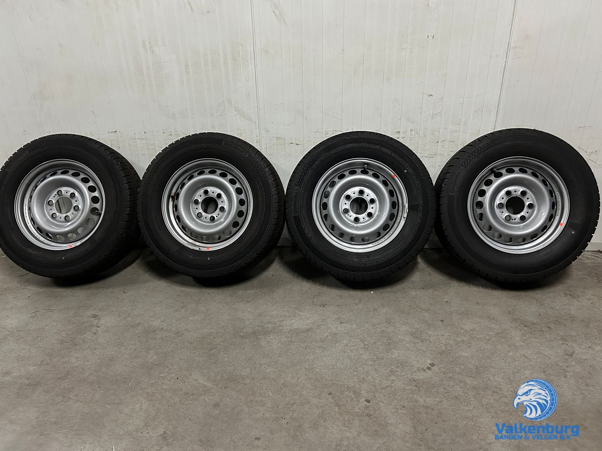 7mm! Originele Mercedes Sprinter 16 inch stalen velgen 6x130, -, Banden en Velgen, Ophalen of Verzenden, 235 mm