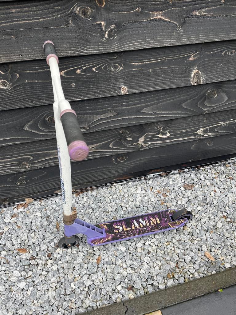 Slamm Stuntstep - Paars/Wit, Fietsen en Brommers, Steps, Ophalen, Gebruikt, Gewone step